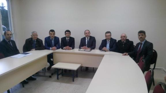 İlçe Milli Eğitim Müdürümüz Süleyman ŞAHİN, Okul ve Kurum Müdürleri ile toplantı yaptı.