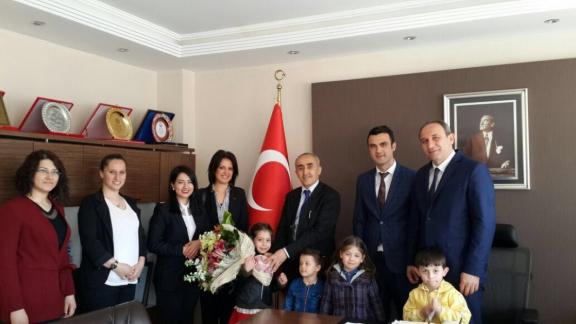 23 Nisan Anaokulu Öğrencilerimizden Sinop Valimize ve İl Milli Eğitim Müdürümüze Ziyaret