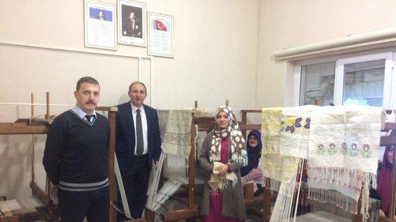 İlçe Milli Eğitim Müdürümüz Sayın Süleyman ŞAHİN Halk Eğitim Merkezini ziyaret etti...